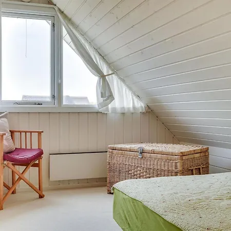 Inra - 400m From The Sea By Interhome 펜션