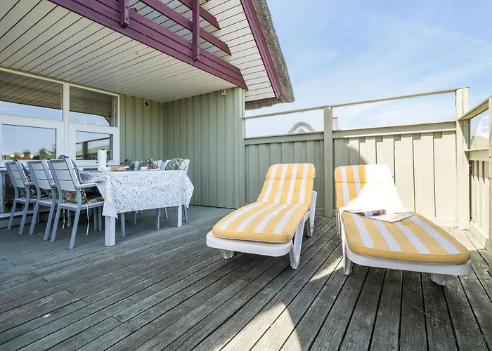 Inra - 400m From The Sea By Interhome